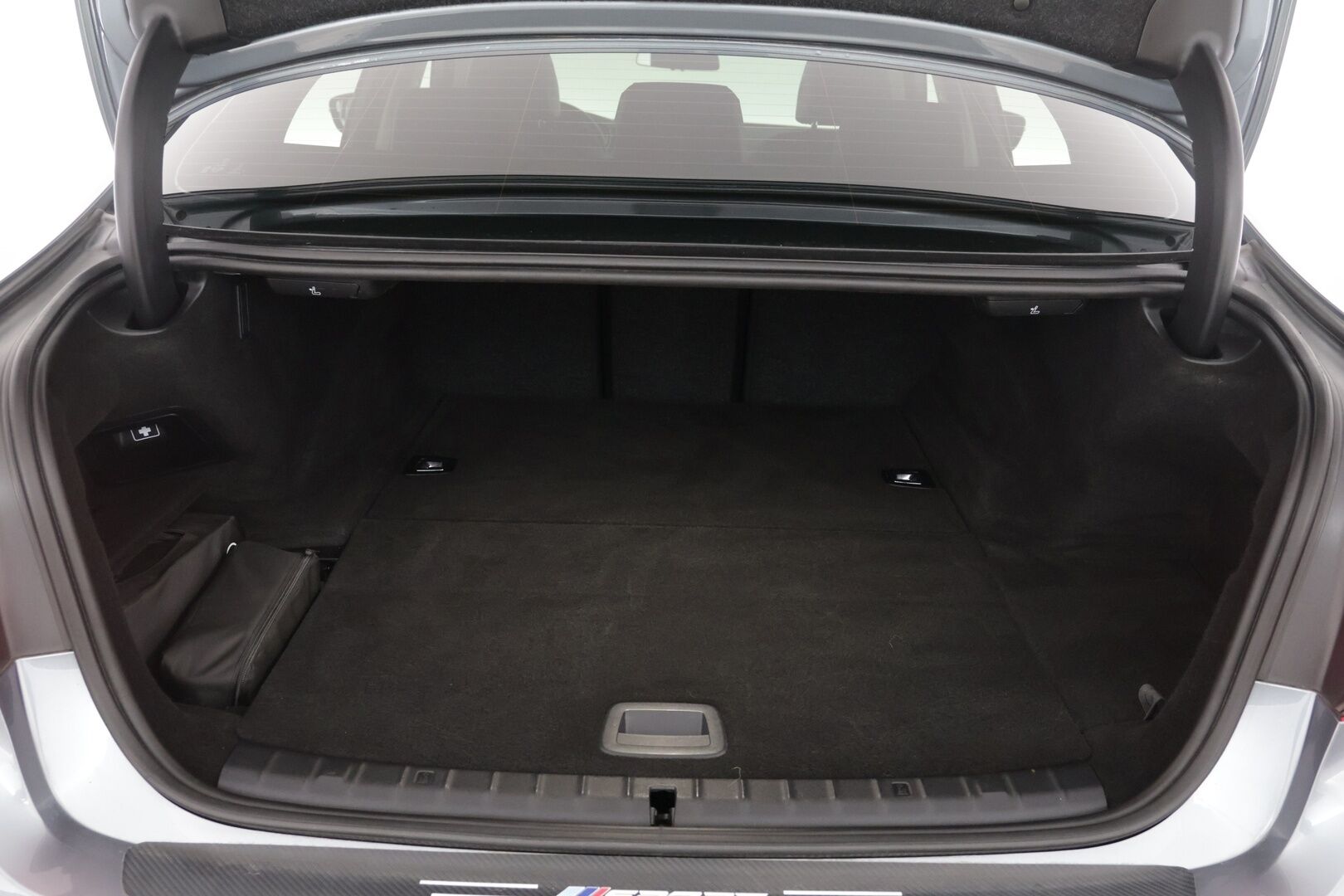 BMW 530 2020 G30 iPERFORMANCE Sport-Line X-DRIVE - | Proffa Navi | Kamera | Sporttipenkit | Ambient Valot | 