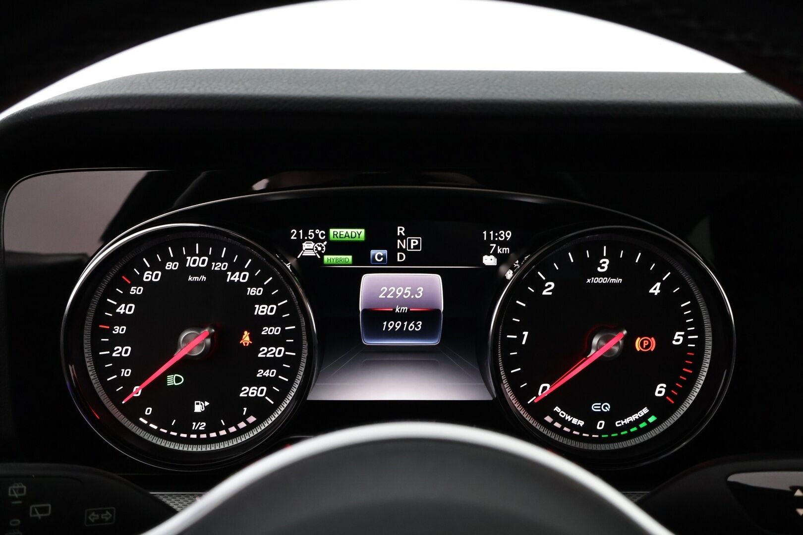 Mercedes-Benz E 2020 300 de T A Business AMG EQ Power - Distronic | LED High Perf | Puolinahka Sporttipenkit | Sähköluukku | Peruutustutkat | Juuri huollettu | SoH 83,2%!!!