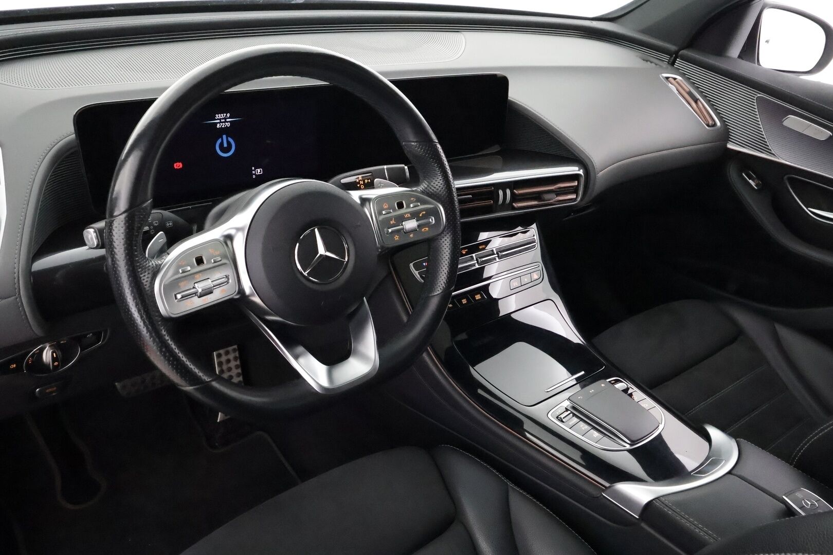 Mercedes-Benz EQC 2023 400 4MATIC Business AMG - | Distronic+ | Lisälämmitin | Koukku | 360-Kamera | Osasähköt | Widescreen | Puolinahat | LED | Kahdet Renkaat |