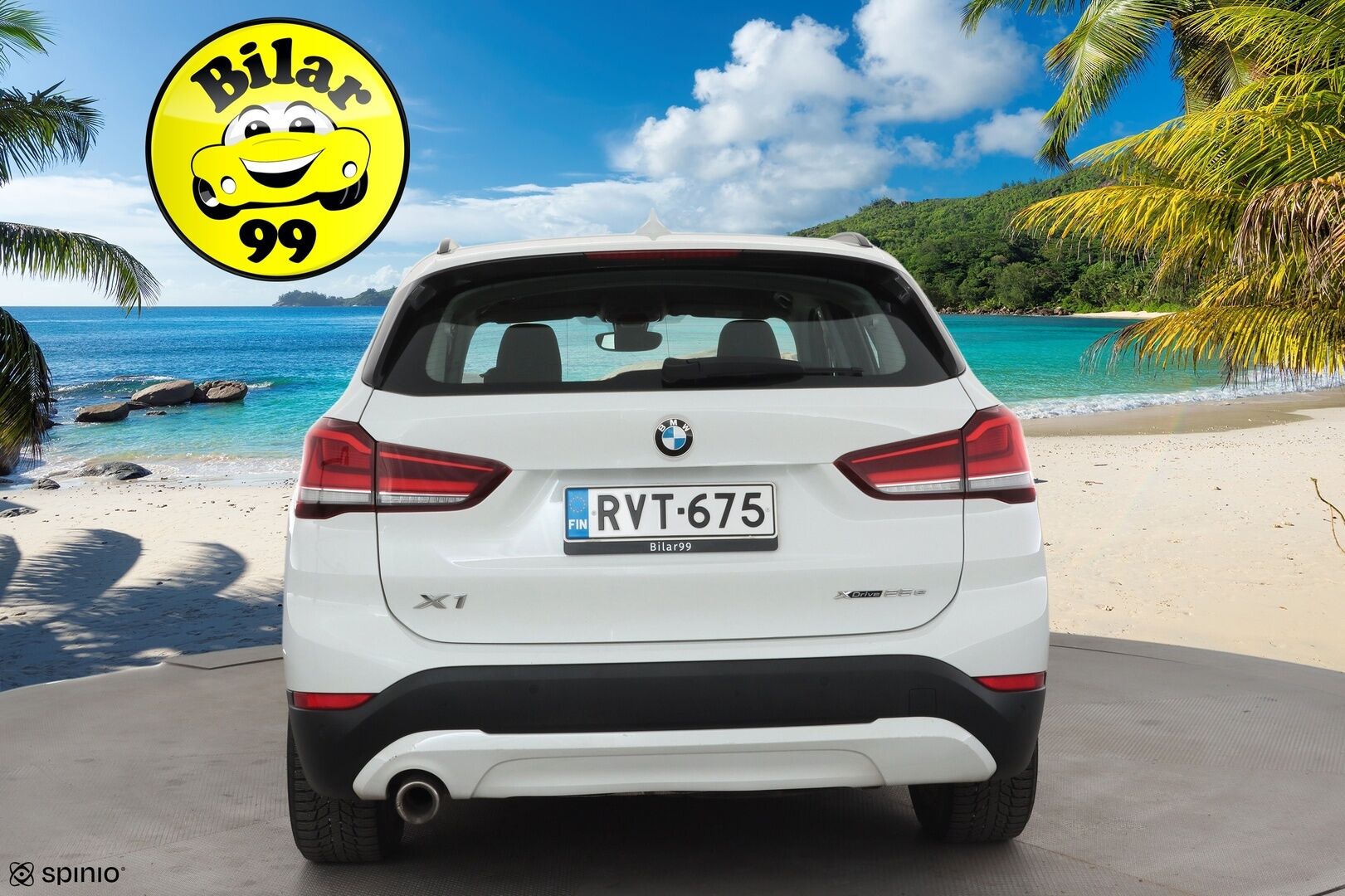 BMW X1 2020 F48 xDrive25e A Business * Vakkari / P.tutkat / Navi / Lisälämmitin / LED / Sähköinen Takaluukku * - Kahdet renkaat aluvanteilla - HULLUT AVAJAISHULINAT KORKOTARJOUS 3,29 %