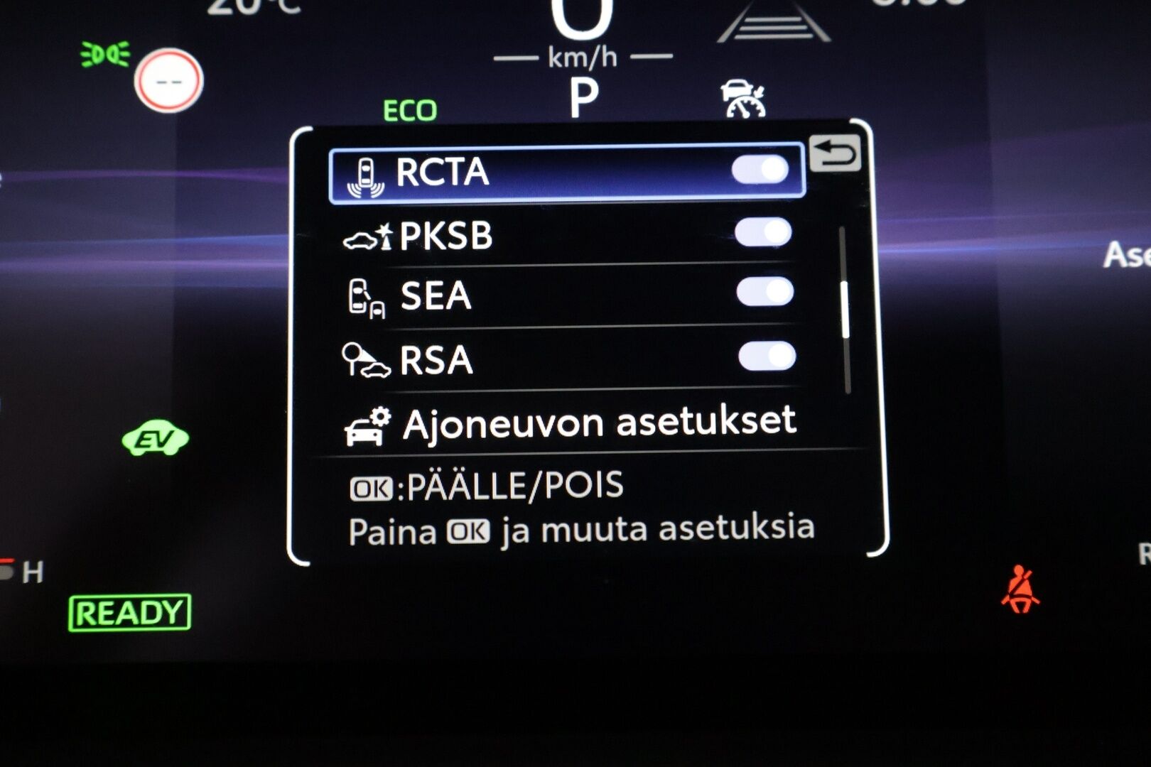 Toyota Corolla Cross 2024 2.0 Hybrid AWD-i Launch Edition - KORKO VAIN 3,99 %