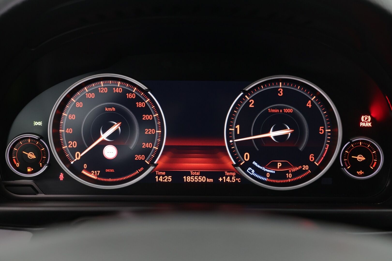 BMW 530 2016 F11 Touring 530d A xDrive Edition Exclusive - Frozen Bronze Metallic | Erinomainen huoltohistoria | Ilmastoidut ja lämmitetyt nahkepenkit muistillla | ACC / Webasto | HUD |