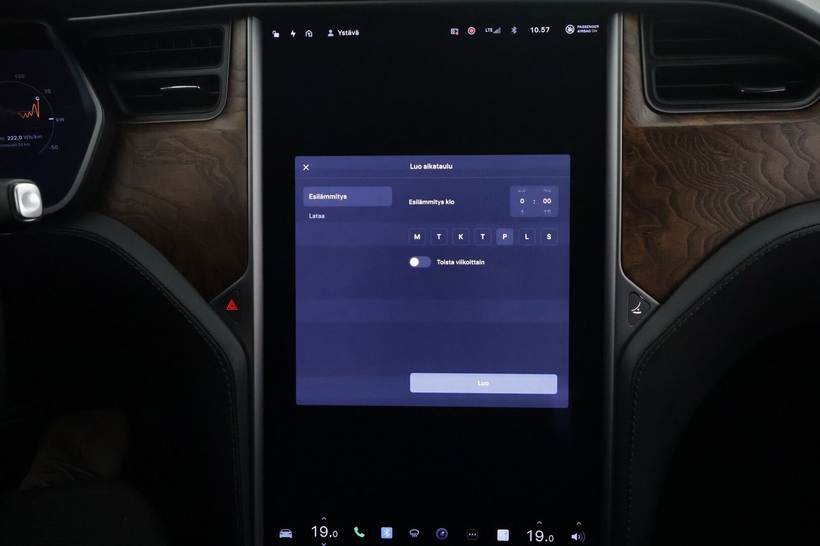 Tesla Model S 2021 Long Range AWD * Ilma-alusta / ACC / LED / P.Kamera / Muistipenkki / Navi / Kaistavahti / Keyless * - 2x Latauskaapelit / Kahdet renkaat aluvanteilla