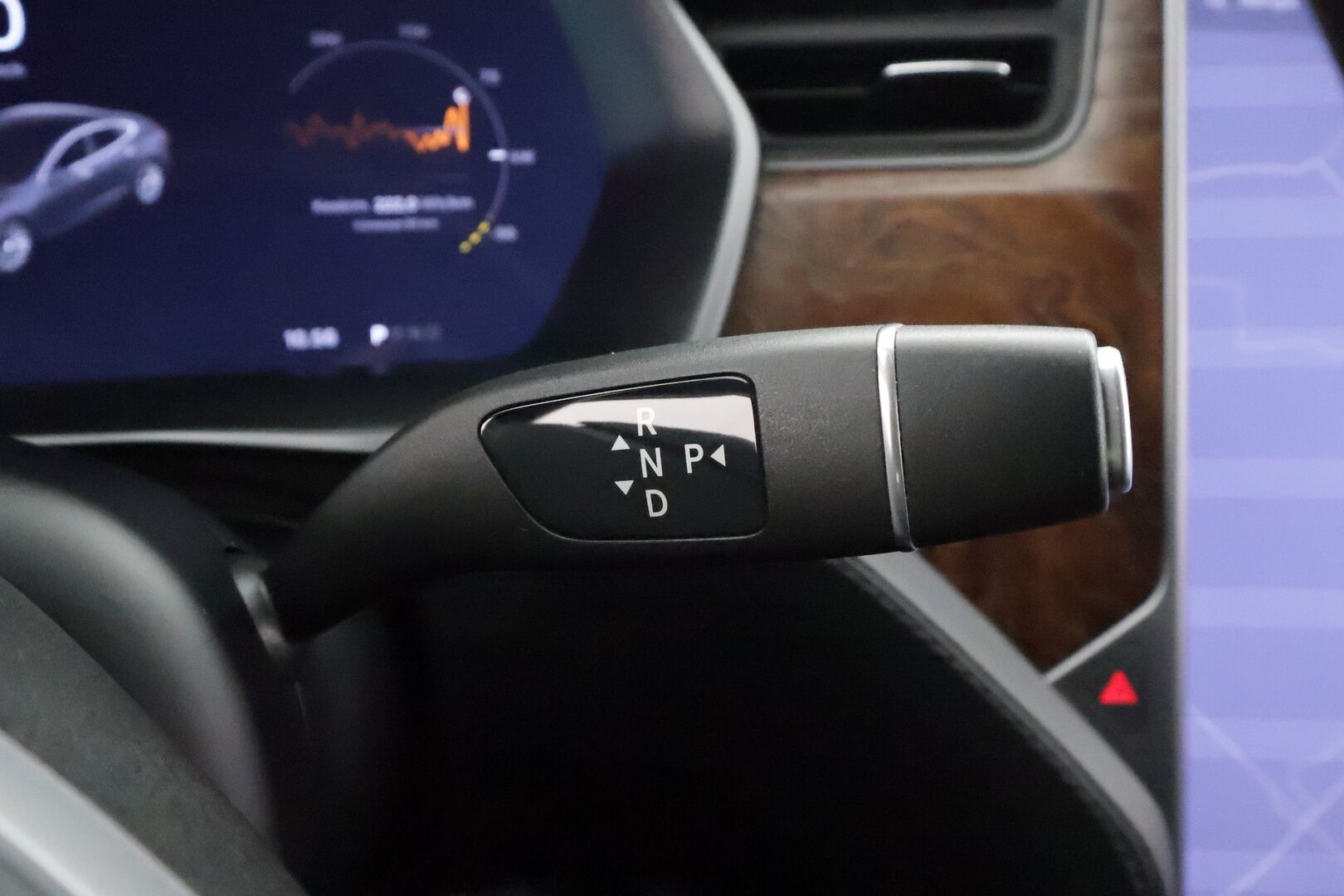 Tesla Model S 2021 Long Range AWD * Ilma-alusta / ACC / LED / P.Kamera / Muistipenkki / Navi / Kaistavahti / Keyless * - 2x Latauskaapelit / Kahdet renkaat aluvanteilla