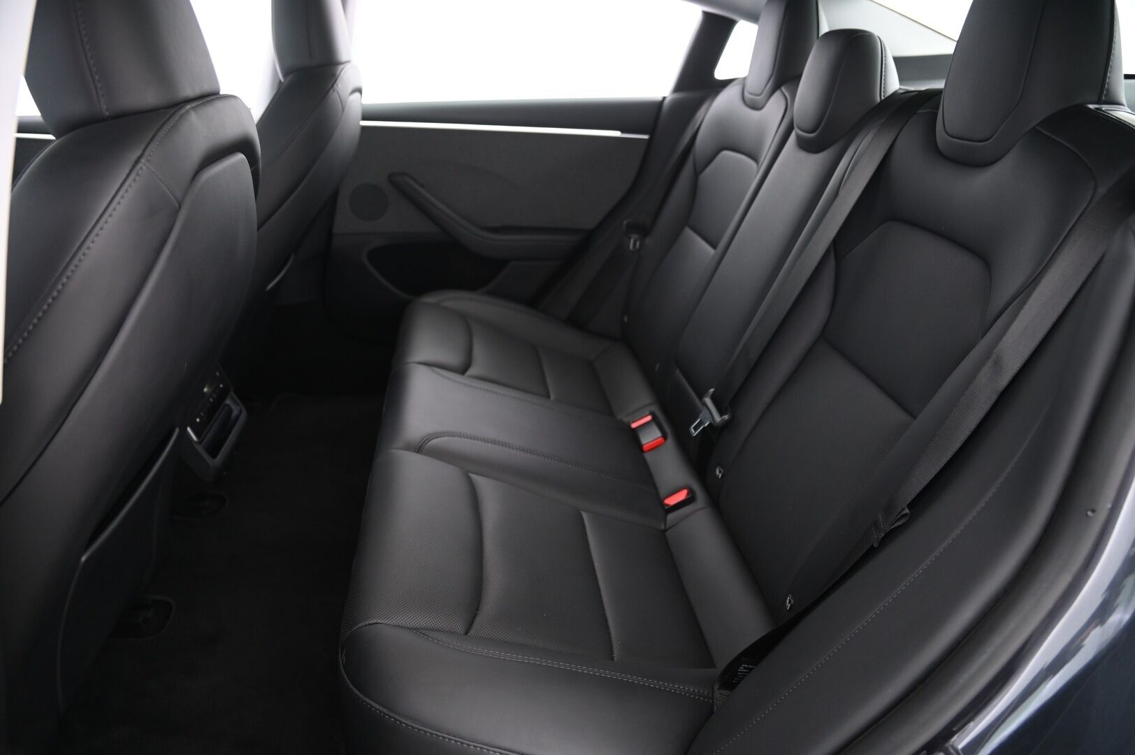 Tesla Model 3 2024 Standard Range Plus