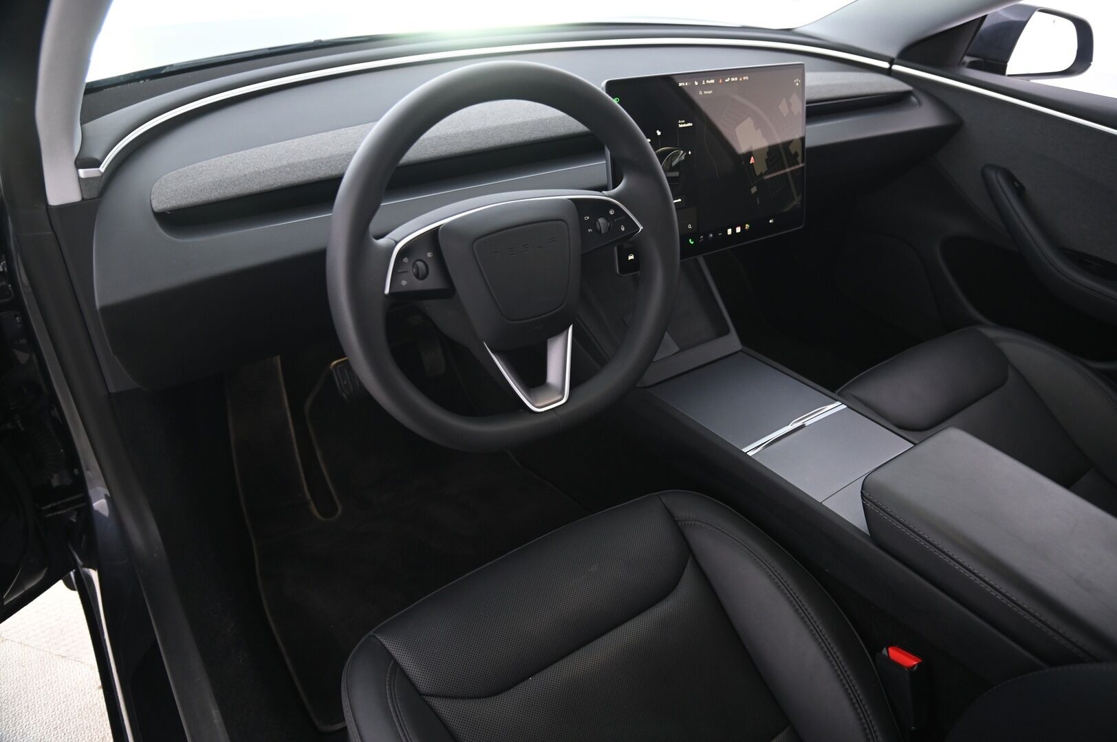 Tesla Model 3 2024 Standard Range Plus