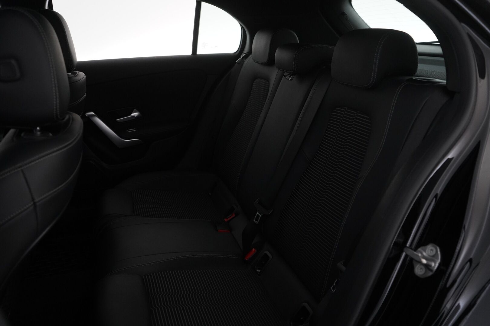 Mercedes-Benz A 2020 250 e A Business Style EQ Power * Kamera /  Vakkari /  Navi / Tutkat / Widescreen * - Juuri katsastettu / SoH 95.4% - HULLU BLACKWEEK KORKOTARJOUS 2,49%