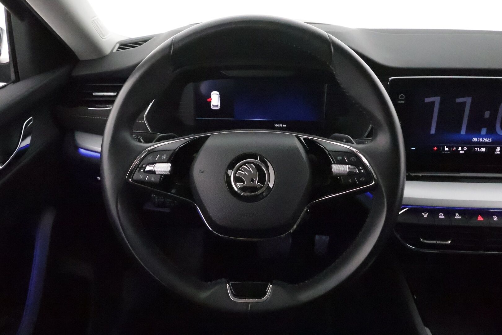 Skoda Octavia 2021 Combi 1.4 TSI PHEV Style iV DSG Autom. * Adapt.Vakkari / Matrix LED / HUD / Navi / Muistipenkit / Peruutustutkat - Kahdet renkaat aluvanteilla