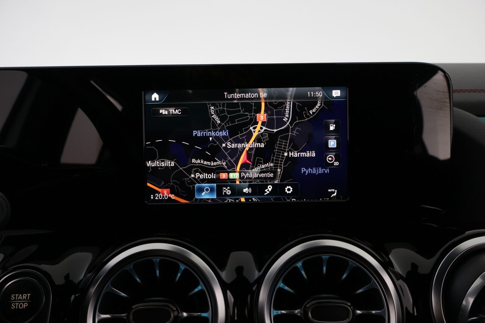 Mercedes-Benz EQA 2022 250 Business AMG - Vetokoukku | Peruutuskamera | Nahka-Alcantara | LED High Performance | Night Paketti | Comand Navi | Kahdet Vanteet | Merkkihuollot | Akku kuntotarkastettu!
