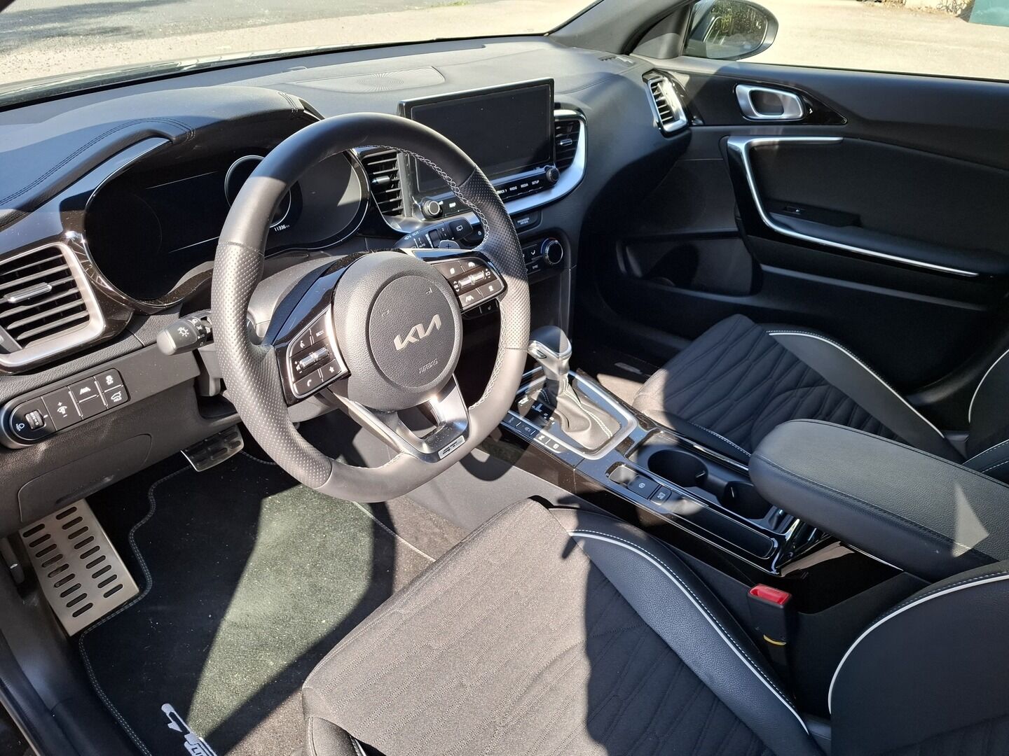 Kia ProCeed 2025 ProCeed Viistoperä (AB) 5ov 1482cm3 A **Adapt.vakkari / P.kamera / Puolinahat /  TULOSSA - 3,99 % KORKOTARJOUS TÄHÄN AUTOON - 