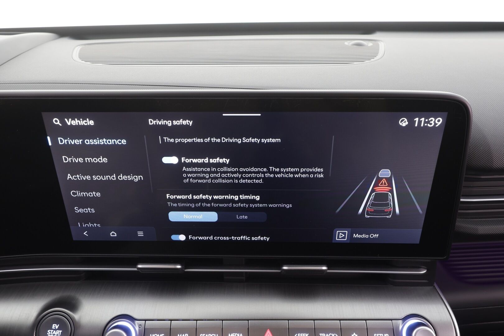 Hyundai KONA 2024 65 kWh 217 hv Premium - | ACC | ILP | Koukku | Bose | HUD | 360° | Ilmastoidut nahat | Lasikattoluukku | Muistipenkki | LED | Navi | Keyless | Ratinlämmitin | 2x Renkaat | Merkkihuollettu |