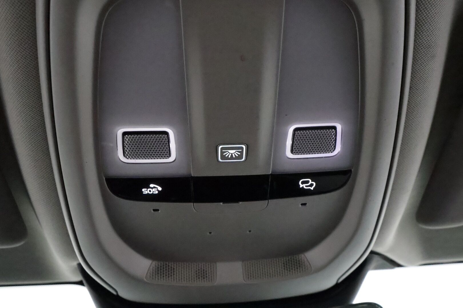 Volvo V60 2023 T6 AWD Long Range Core Bright aut * Lisälämmitin / Adapt.Vakkari / Full LED / Vetokoukku / Nahkasisusta / Navi / 360-Kamera - Akku kuntotarkastettu SoH 97,2% / 2x Latauskaapelit / Kahdet Renkaat