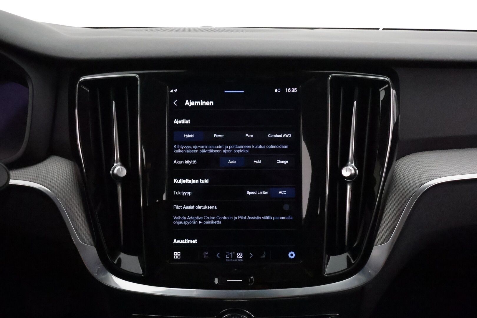 Volvo V60 2023 T6 AWD Long Range Core Bright aut * Lisälämmitin / Adapt.Vakkari / Full LED / Vetokoukku / Nahkasisusta / Navi / 360-Kamera - Akku kuntotarkastettu SoH 97,2% / 2x Latauskaapelit / Kahdet Renkaat