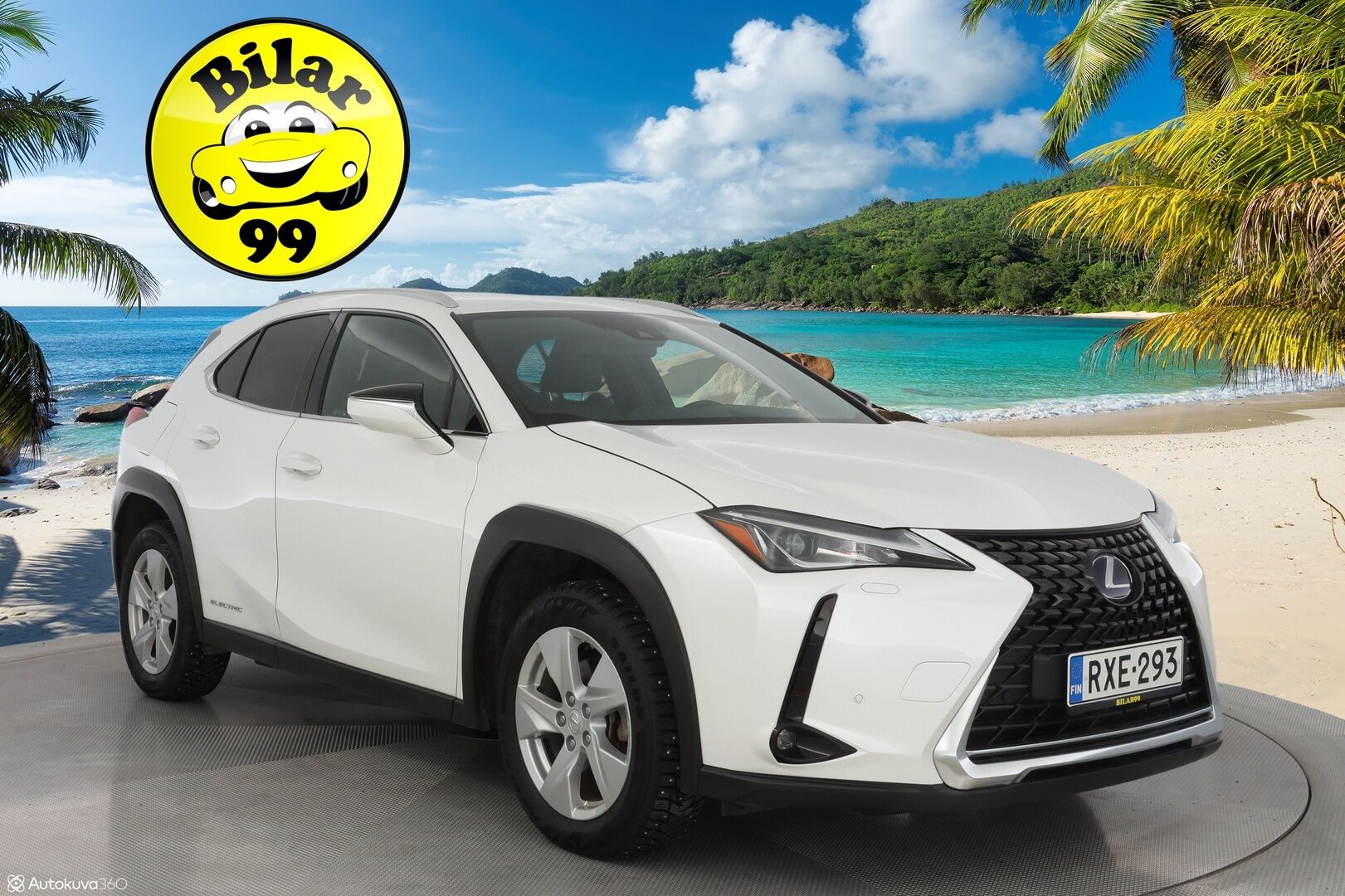 Lexus UX 2022 300e Premium *ACC / Kamera / Ilmastoidut nahat / Keyless* - Kahdet renkaat vanteilla