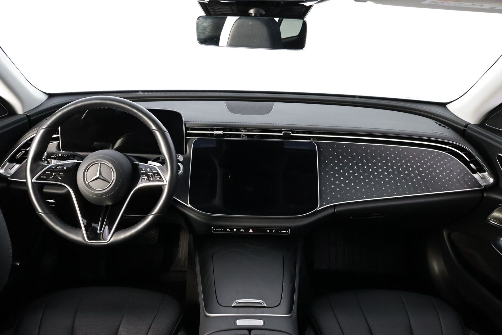 Mercedes-Benz E 2024 300 de 4MATIC A All-Terrain - Webasto | Burmester | DTR+ | 360-Kamera | Vetokoukku | Muistipenkki | Nahkasisusta | Huippuvarusteet!