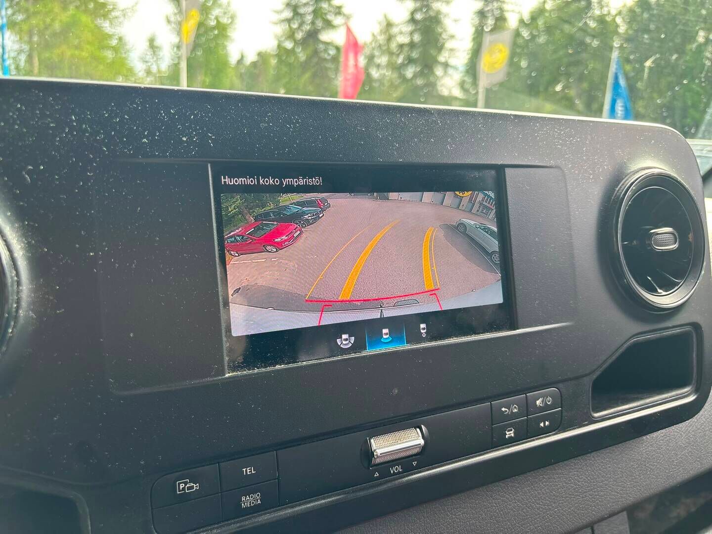 Mercedes-Benz Sprinter 2019 216CDI-3,2/32 KB normaali A1 - | Vakionopeudensäädin | P-Kamera | Apple&Android | Jääkaappi | Mikro |