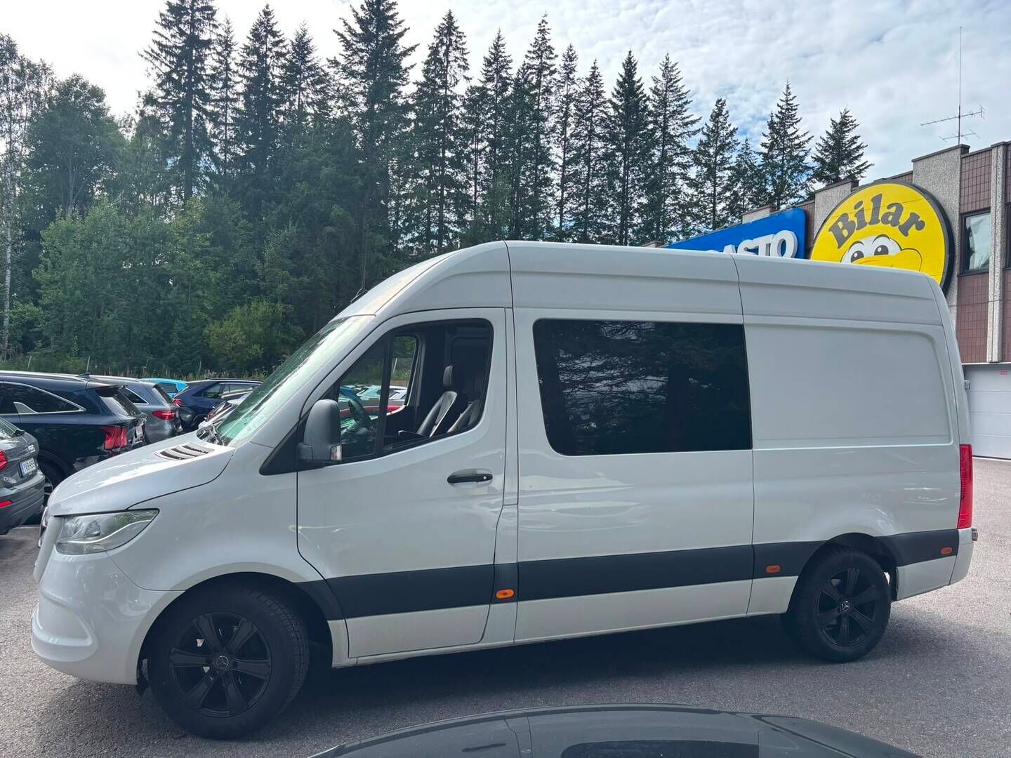 Mercedes-Benz Sprinter 2019 216CDI-3,2/32 KB normaali A1 - | Vakionopeudensäädin | P-Kamera | Apple&Android | Jääkaappi | Mikro |