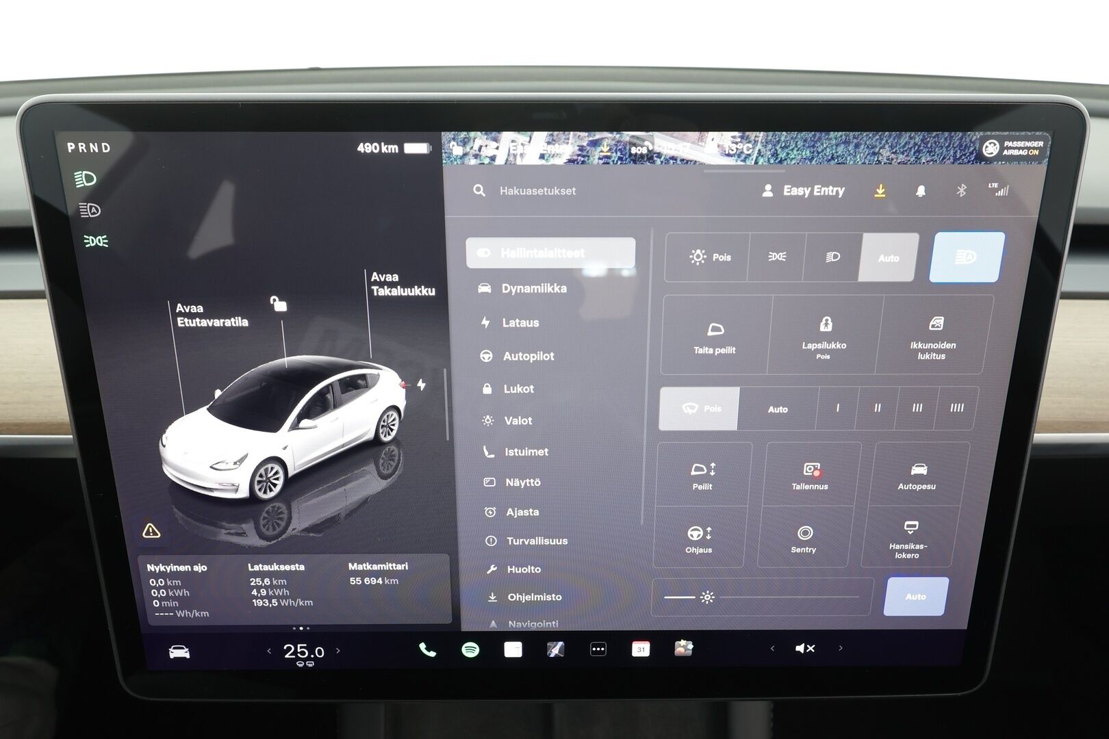 Tesla Model 3 2023 Long Range Dual Motor * Lasikatto / ILP / ACC / Matrix-LED / Muistipenkki / P.kamera / Premium Audio / Navi * - 2x Latauskaapelit - HULLUT AVAJAISHULINAT KORKOTARJOUS 3,29 %