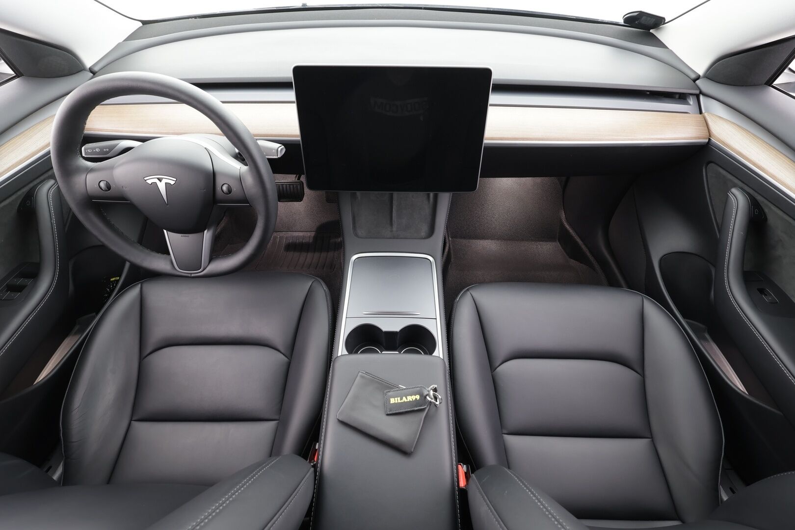 Tesla Model 3 2023 Long Range Dual Motor * Lasikatto / ILP / ACC / Matrix-LED / Muistipenkki / P.kamera / Premium Audio / Navi * - 2x Latauskaapelit - HULLUT AVAJAISHULINAT KORKOTARJOUS 3,29 %