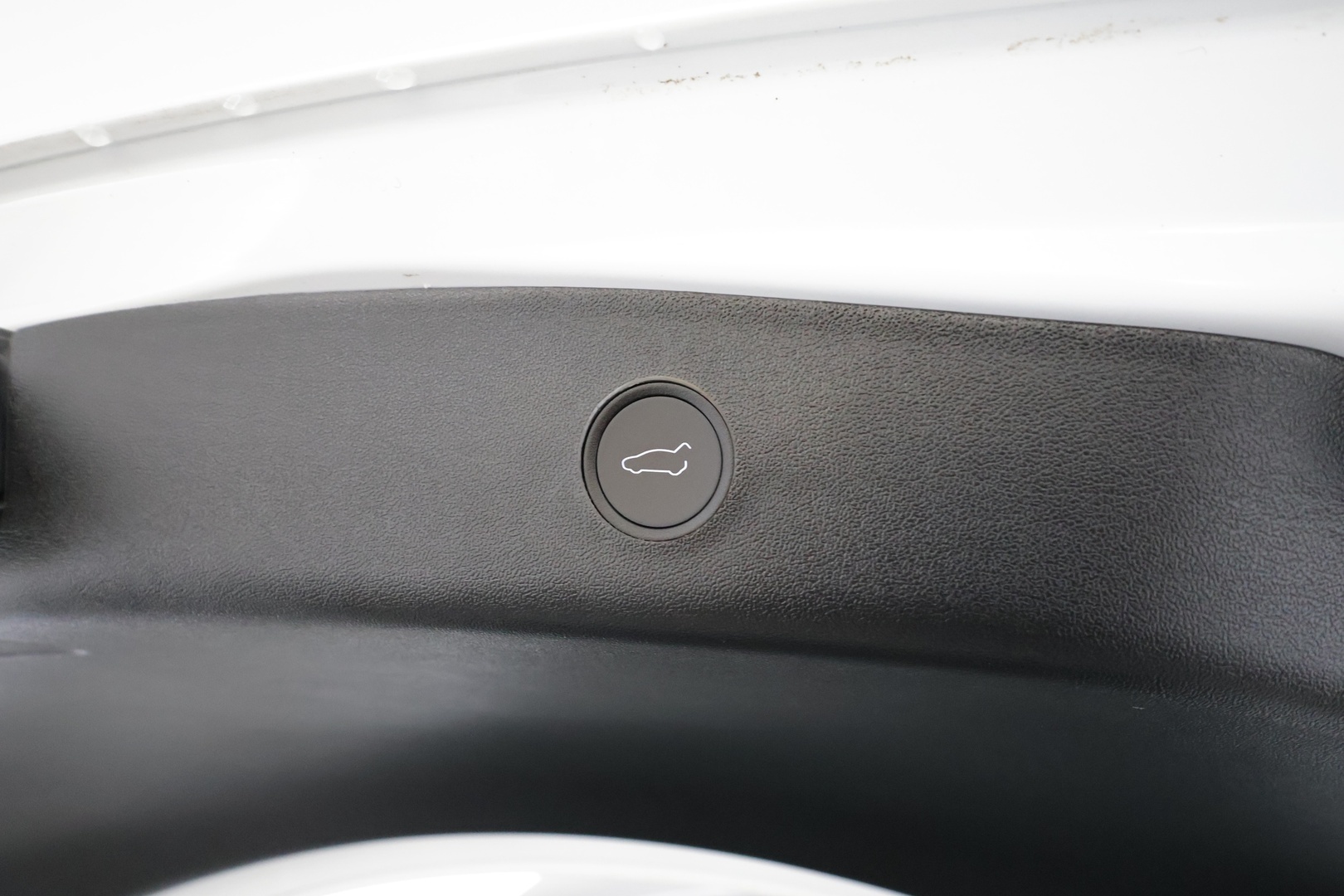 Tesla Model 3 2023 Long Range Dual Motor * Lasikatto / ILP / ACC / Matrix-LED / Muistipenkki / P.kamera / Premium Audio / Navi * - 2x Latauskaapelit - HULLUT AVAJAISHULINAT KORKOTARJOUS 3,29 %