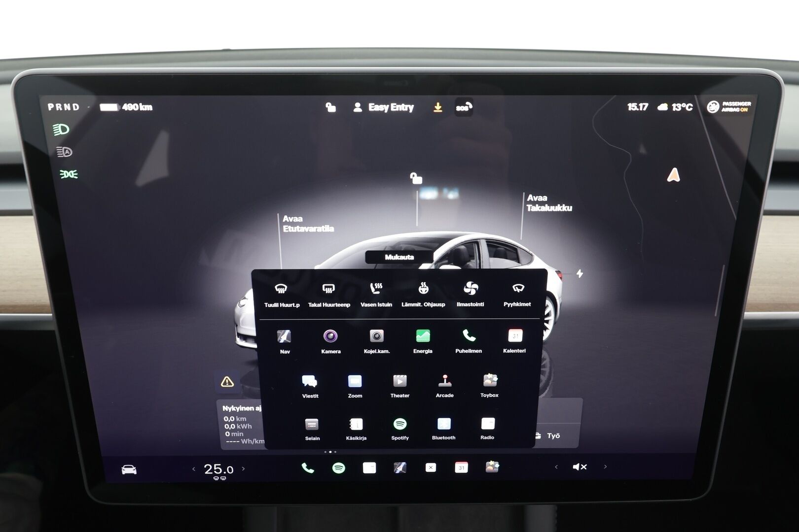 Tesla Model 3 2023 Long Range Dual Motor * Lasikatto / ILP / ACC / Matrix-LED / Muistipenkki / P.kamera / Premium Audio / Navi * - 2x Latauskaapelit - HULLUT AVAJAISHULINAT KORKOTARJOUS 3,29 %