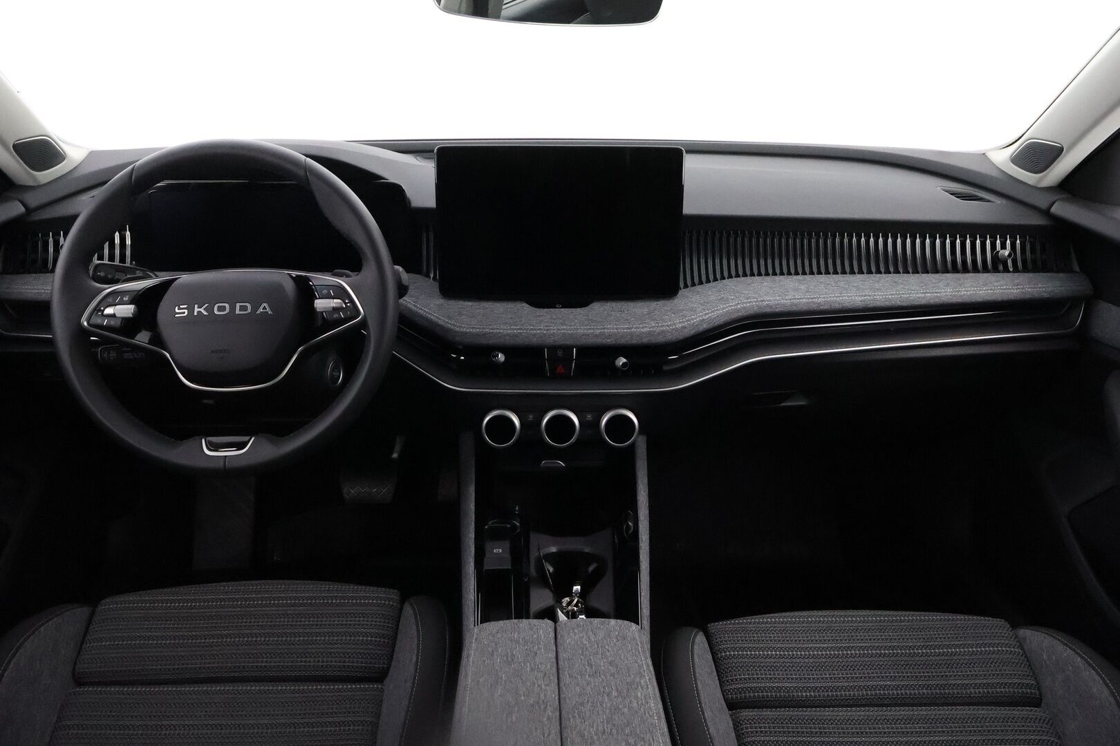 Skoda Superb 2025 Combi 1.5 TSI PHEV Style DSG Autom. * 1OM Suomiauto / Adapt.Vakkari / Canton / Hieronta / Vetokoukku / 360-Kamera - Supervarusteet / WLTP 133km / Akku kuntotarkastettu! - HULLU BLACKWEEK KORKOTARJOUS 2,49%