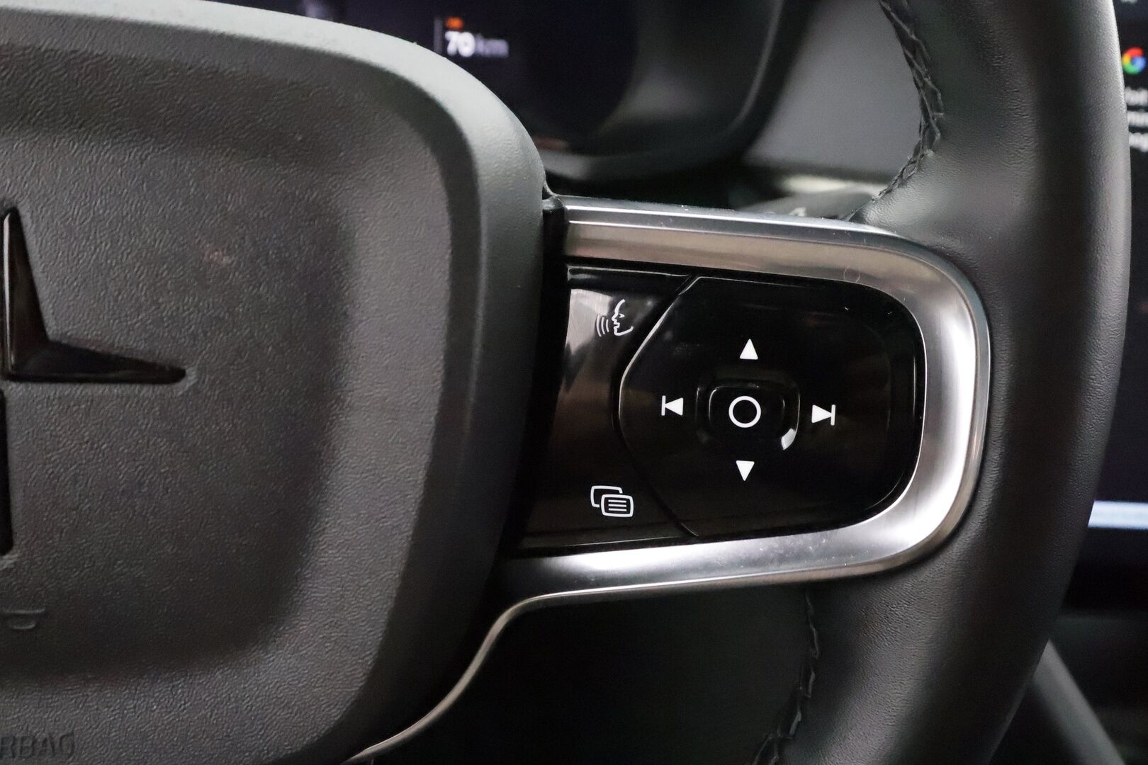 Polestar 2 2022 Standard Range Single Motor * ACC / Pilot&Plus / ILP / Muistipenkki / H&K / Koukku * - Merkkihuollettu