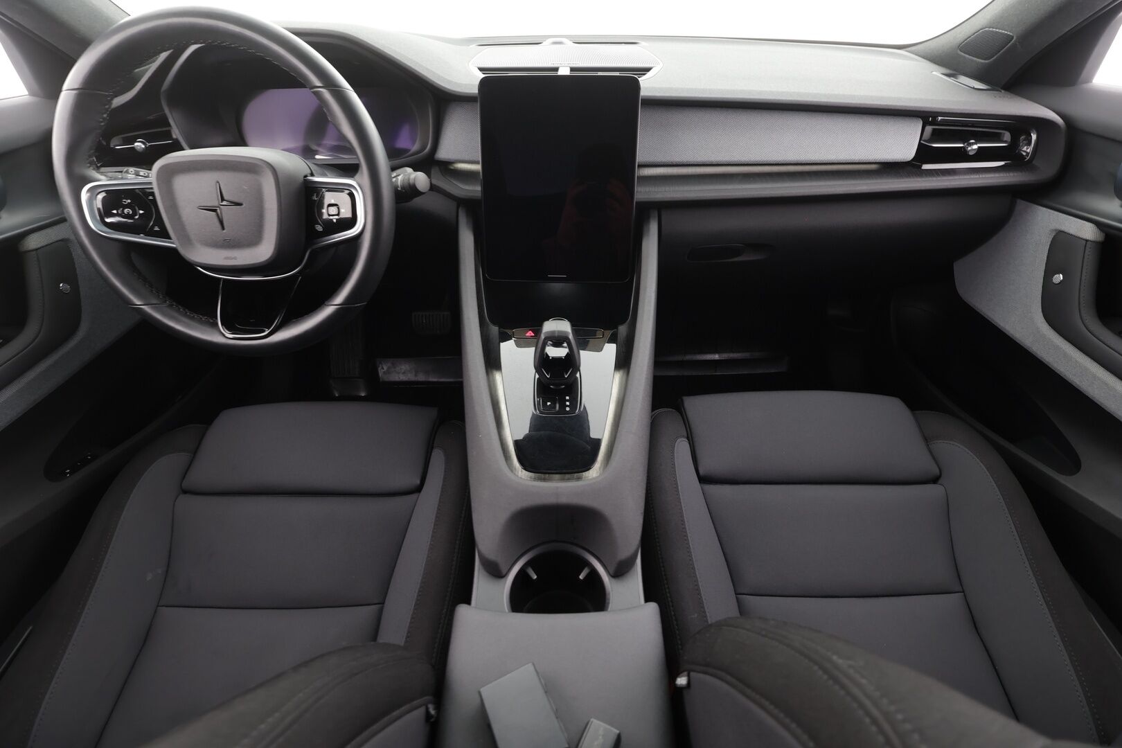 Polestar 2 2022 Standard Range Single Motor * ACC / Pilot&Plus / ILP / Muistipenkki / H&K / Koukku * - Merkkihuollettu