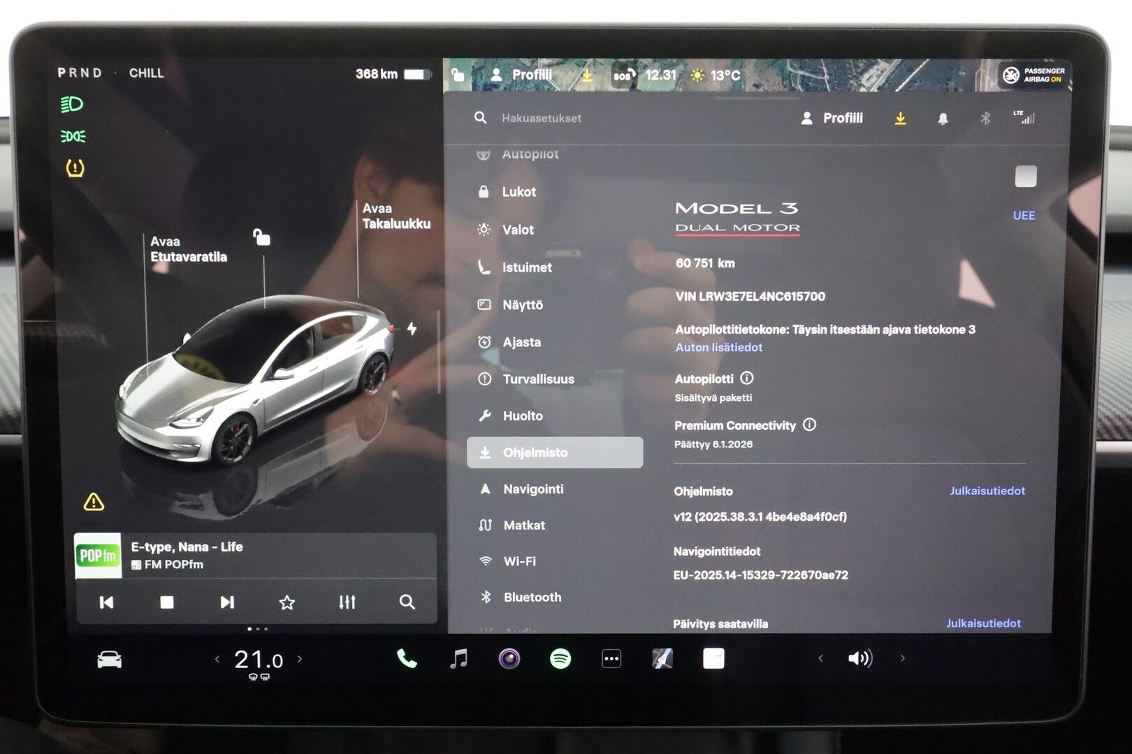 Tesla Model 3 2022 Performance * Lasikatto / ILP / ACC / Matrix-LED / P.Kamera / Muistipenkki / Premium Audio / Navi / Kaistavahti * - Akku kuntotarkastettu / 2x Latauskaapelit / Kahdet renkaat - HULLUT BLACKWEEK JATKOT - KORKOTARJOUS 2,49%