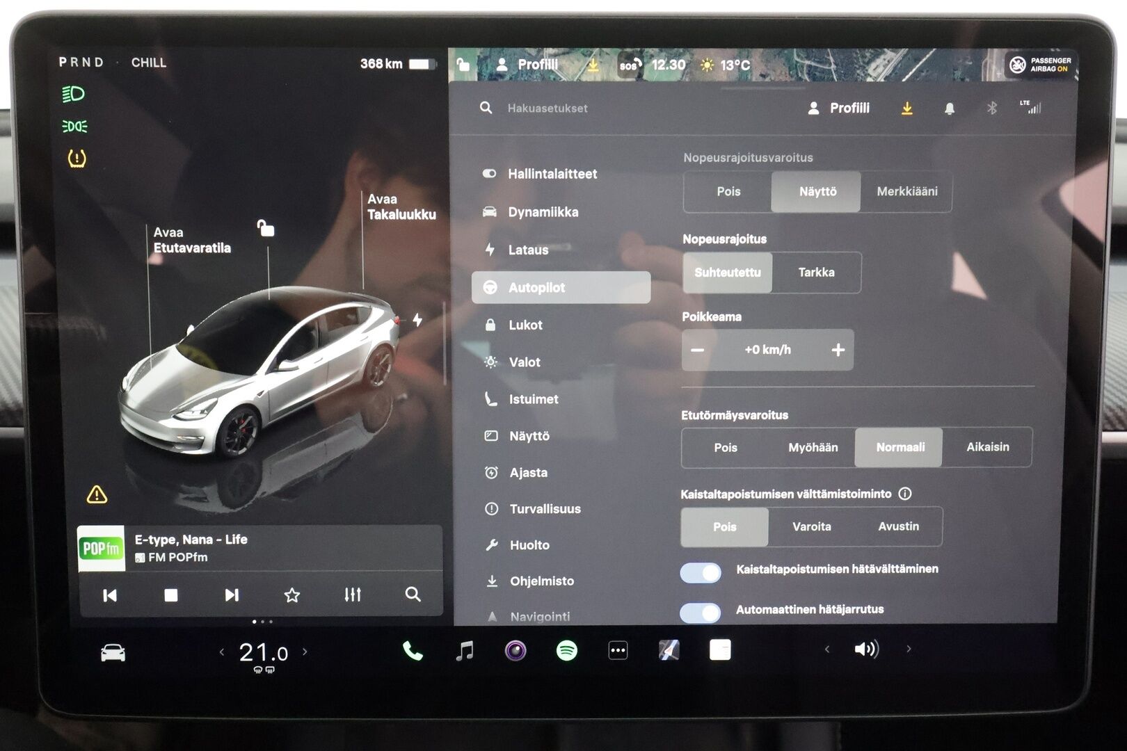 Tesla Model 3 2022 Performance * Lasikatto / ILP / ACC / Matrix-LED / P.Kamera / Muistipenkki / Premium Audio / Navi / Kaistavahti * - Akku kuntotarkastettu / 2x Latauskaapelit / Kahdet renkaat - HULLUT BLACKWEEK JATKOT - KORKOTARJOUS 2,49%