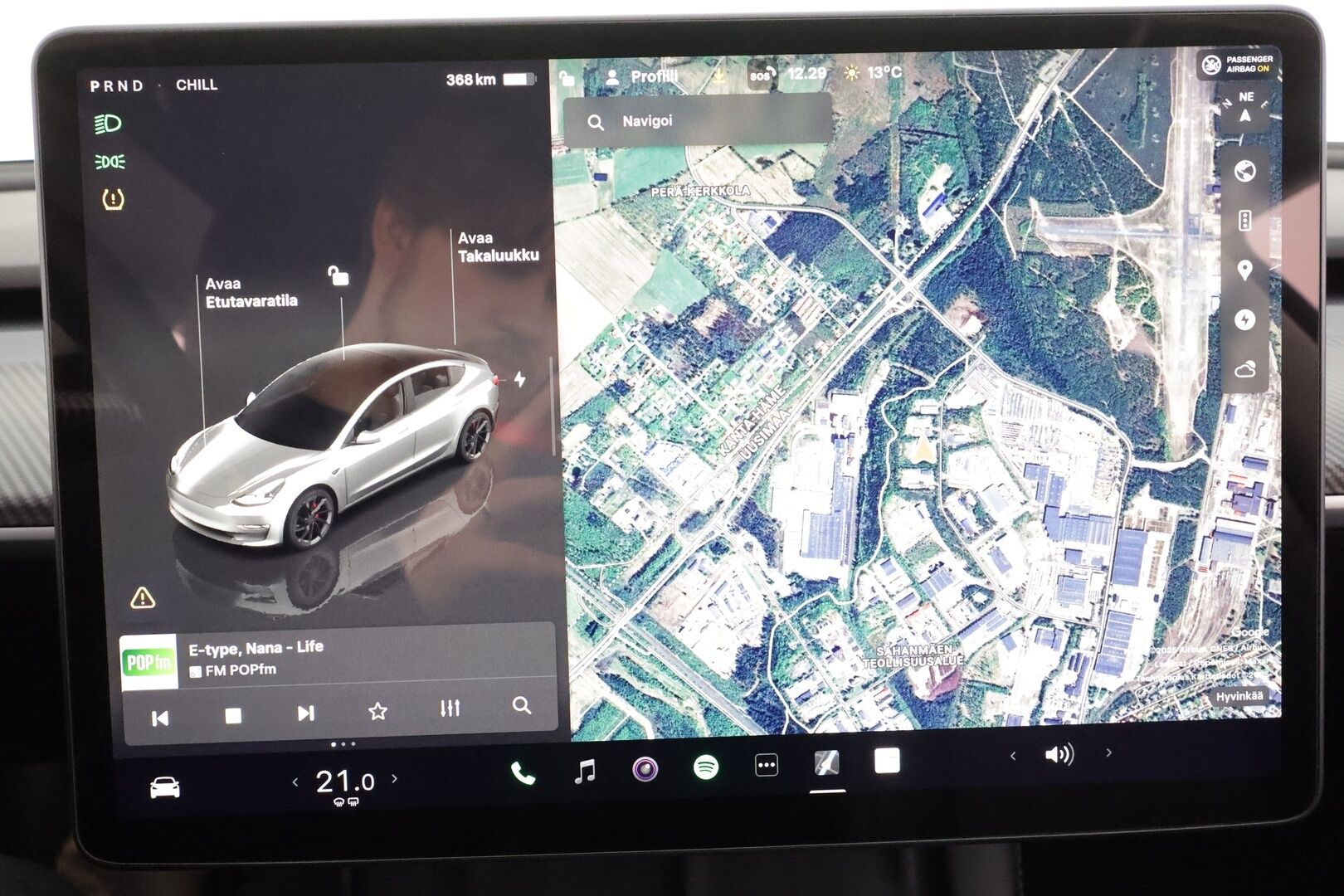 Tesla Model 3 2022 Performance * Lasikatto / ILP / ACC / Matrix-LED / P.Kamera / Muistipenkki / Premium Audio / Navi / Kaistavahti * - Akku kuntotarkastettu / 2x Latauskaapelit / Kahdet renkaat - HULLUT BLACKWEEK JATKOT - KORKOTARJOUS 2,49%