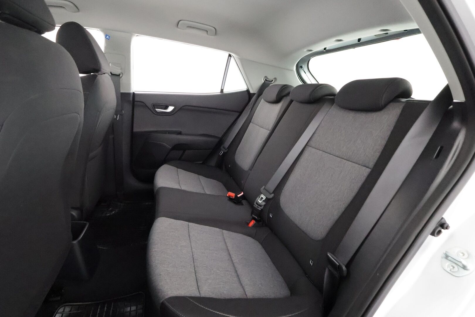 Kia Stonic 2025 1,0 T-GDI 100hv LX DCT - | Vakkari | Lohko | P.Kamera | Ratinlämmitys | Navi | Digimittaristo | 1.Om suomi-auto | Kahdet Renkaat |