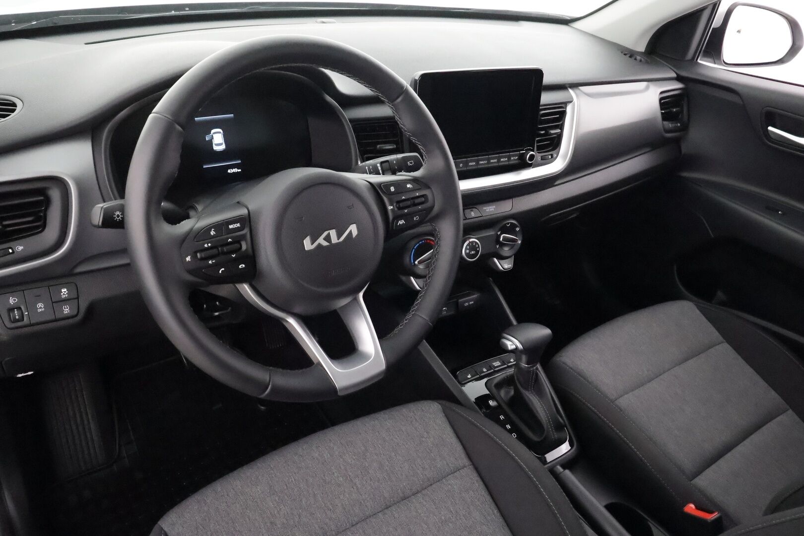 Kia Stonic 2025 1,0 T-GDI 100hv LX DCT - | Vakkari | Lohko | P.Kamera | Ratinlämmitys | Navi | Digimittaristo | 1.Om suomi-auto | Kahdet Renkaat |