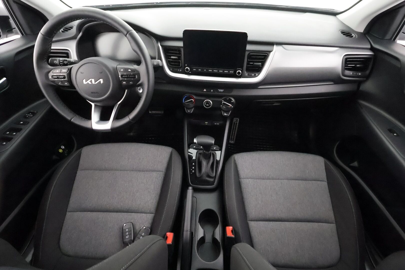 Kia Stonic 2025 1,0 T-GDI 100hv LX DCT - | Vakkari | Lohko | P.Kamera | Ratinlämmitys | Navi | Digimittaristo | 1.Om suomi-auto | Kahdet Renkaat |