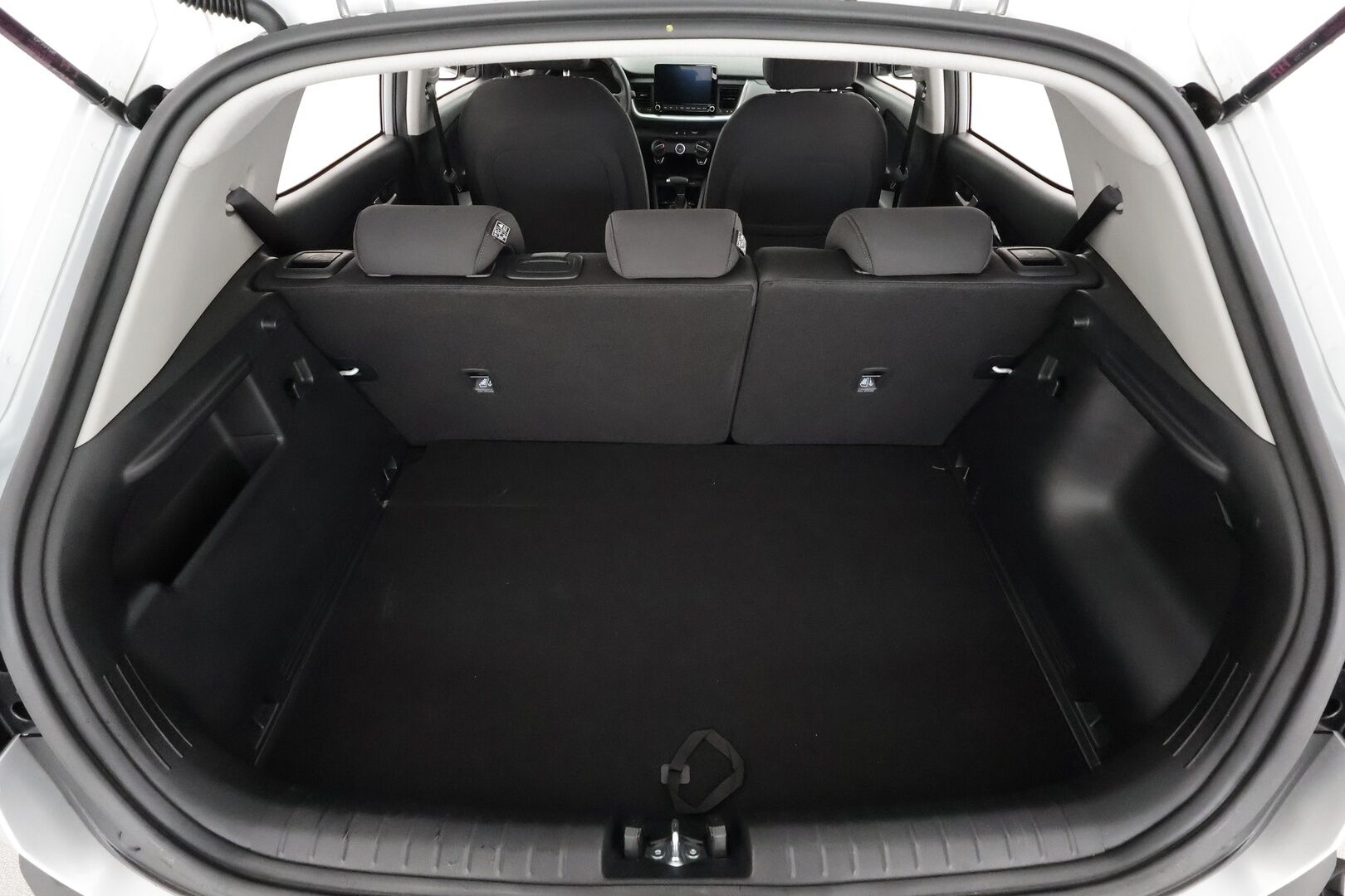 Kia Stonic 2025 1,0 T-GDI 100hv LX DCT - | Vakkari | Lohko | P.Kamera | Ratinlämmitys | Navi | Digimittaristo | 1.Om suomi-auto | Kahdet Renkaat |