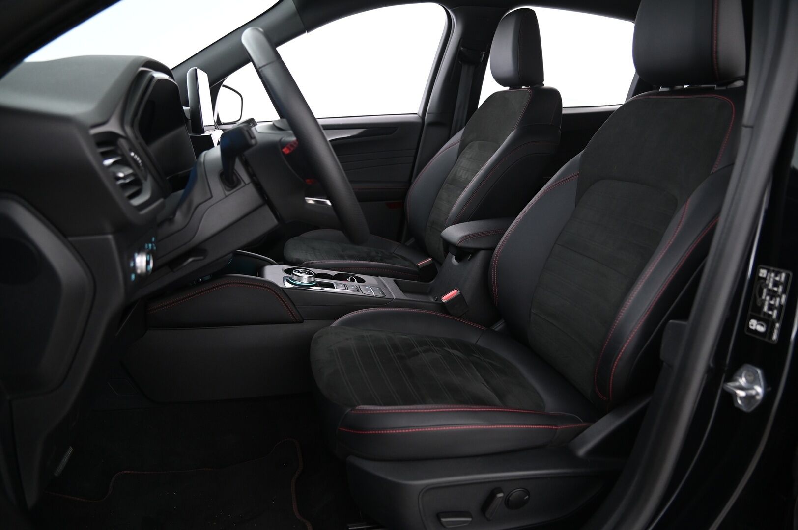 Ford Kuga 2023 2.5 Ladattava hybridi (PHEV) 225hv FWD ST-Line*B&O / ACC / P-kamera / Apple carplay* - *Juuri tullut / 2x renkaat ja vanteet / Todella siisti*