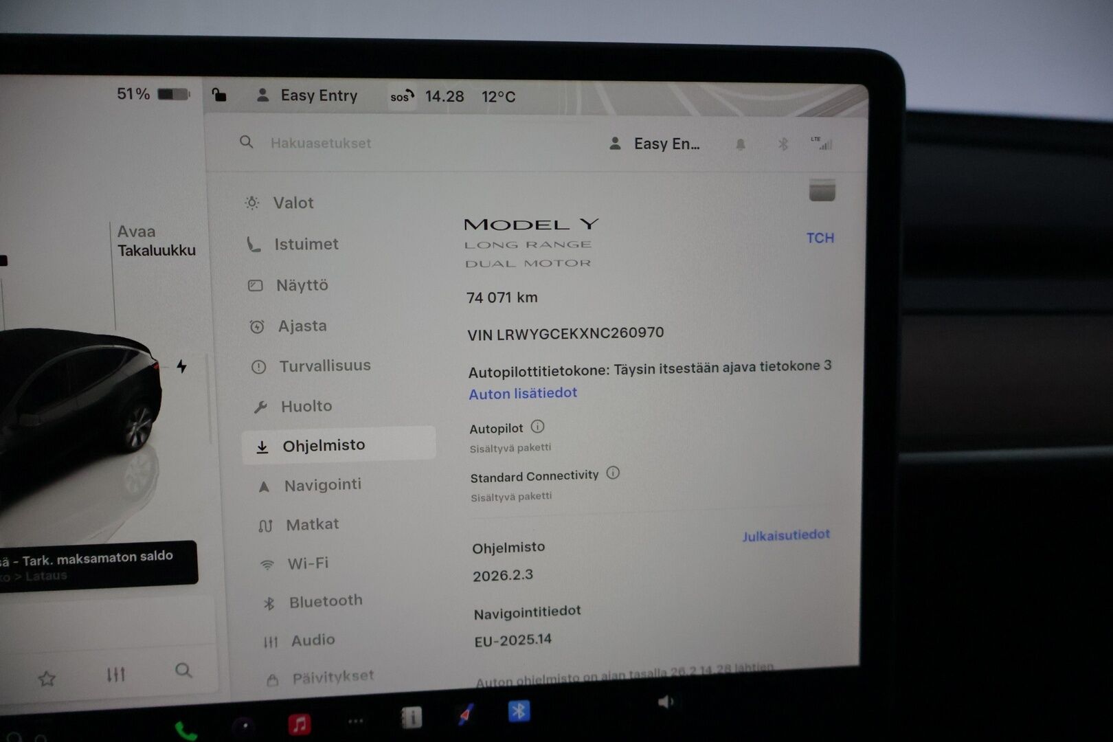 Tesla Model Y 2022 Long Range  * AMD Ryzen * AWD * 2 X RENKAAT SEKÄ VANTEET * - Autopilot / Lämpöpumppu / Premium Audio / Panorama / Matrix-LED / Tumma Nahkaverhoilu / 