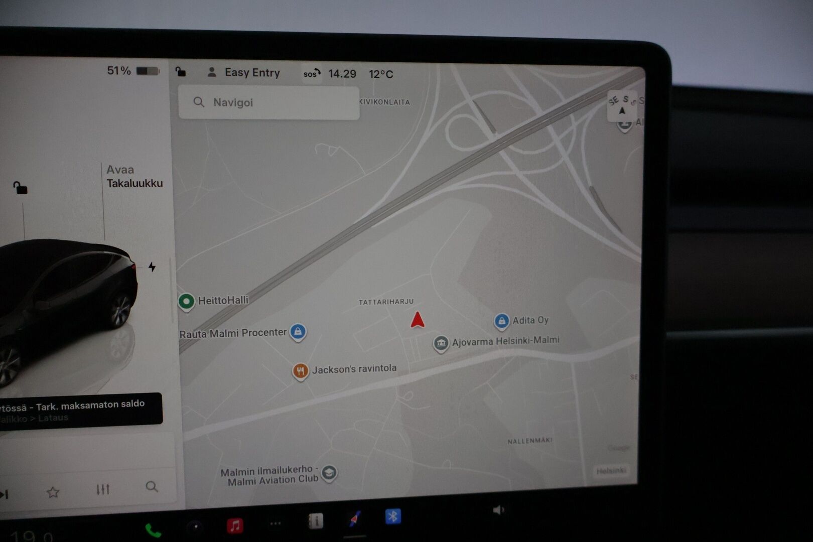 Tesla Model Y 2022 Long Range  * AMD Ryzen * AWD * 2 X RENKAAT SEKÄ VANTEET * - Autopilot / Lämpöpumppu / Premium Audio / Panorama / Matrix-LED / Tumma Nahkaverhoilu / 