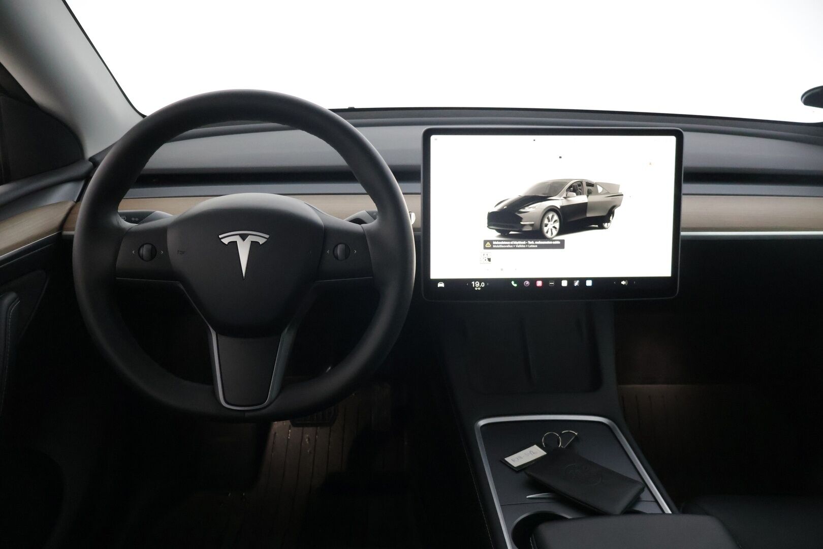 Tesla Model Y 2022 Long Range  * AMD Ryzen * AWD * 2 X RENKAAT SEKÄ VANTEET * - Autopilot / Lämpöpumppu / Premium Audio / Panorama / Matrix-LED / Tumma Nahkaverhoilu / 