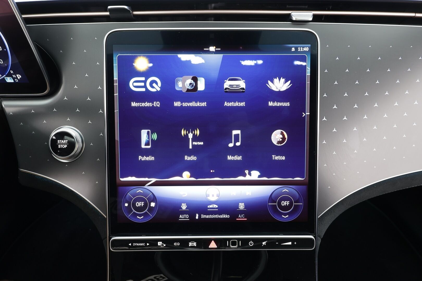 Mercedes-Benz EQE 2023 300 - | Distronic | Burmester | Muistipenkit | Panorama | High Performance audio | P.kamera | Puolinahat | Kahdet Renkaat | Koti & Kauppalaturi |