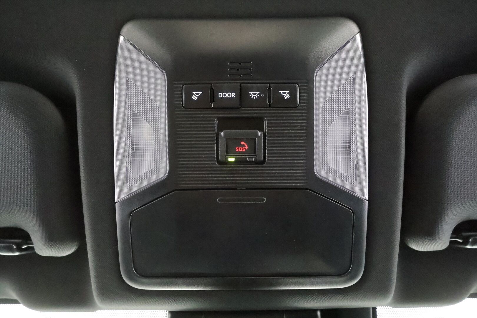 TOYOTA RAV4 PLUG-IN 2023 Hybrid 2,5 AWD-i Active Plus - | ACC | Koukku | Sähköpenkki | Facelift | Digimittaristo | P.kamera ja tutkat | Navi | Keyless | LED | Lämm. ratti | Sähk. takaluukku | ALV | 