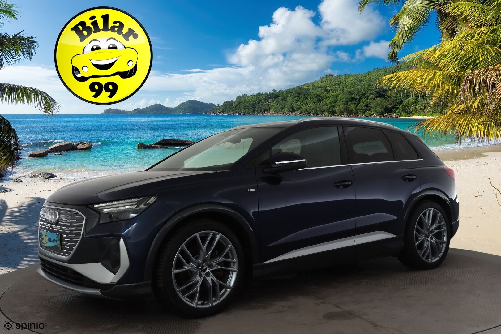 AUDI Q4 E-TRON 2022 50 e-tron quattro S Line * Lämpöpumppu / Vetokoukku / Panorama / Matrix LED / HUD / ACC / P-Kamera / Muistipenkki ** - Sonos Audio / Akku kuntotarkastettu / Merkkihuollot / Kahdet renkaat aluvanteilla / 2x Latauskaapelit