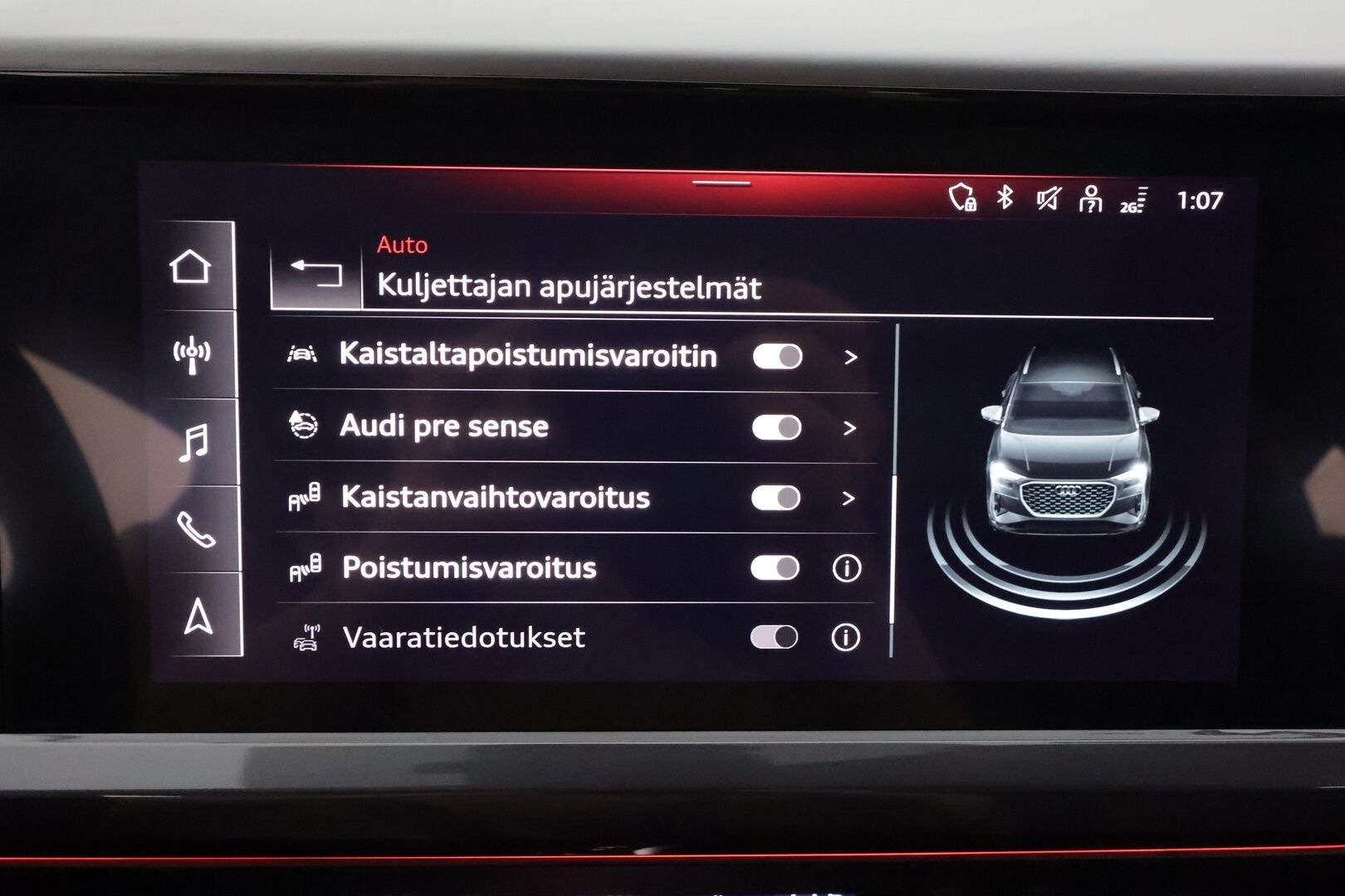 AUDI Q4 E-TRON 2022 50 e-tron quattro S Line * Lämpöpumppu / Vetokoukku / Panorama / Matrix LED / HUD / ACC / P-Kamera / Muistipenkki ** - Sonos Audio / Akku kuntotarkastettu / Merkkihuollot / Kahdet renkaat aluvanteilla / 2x Latauskaapelit