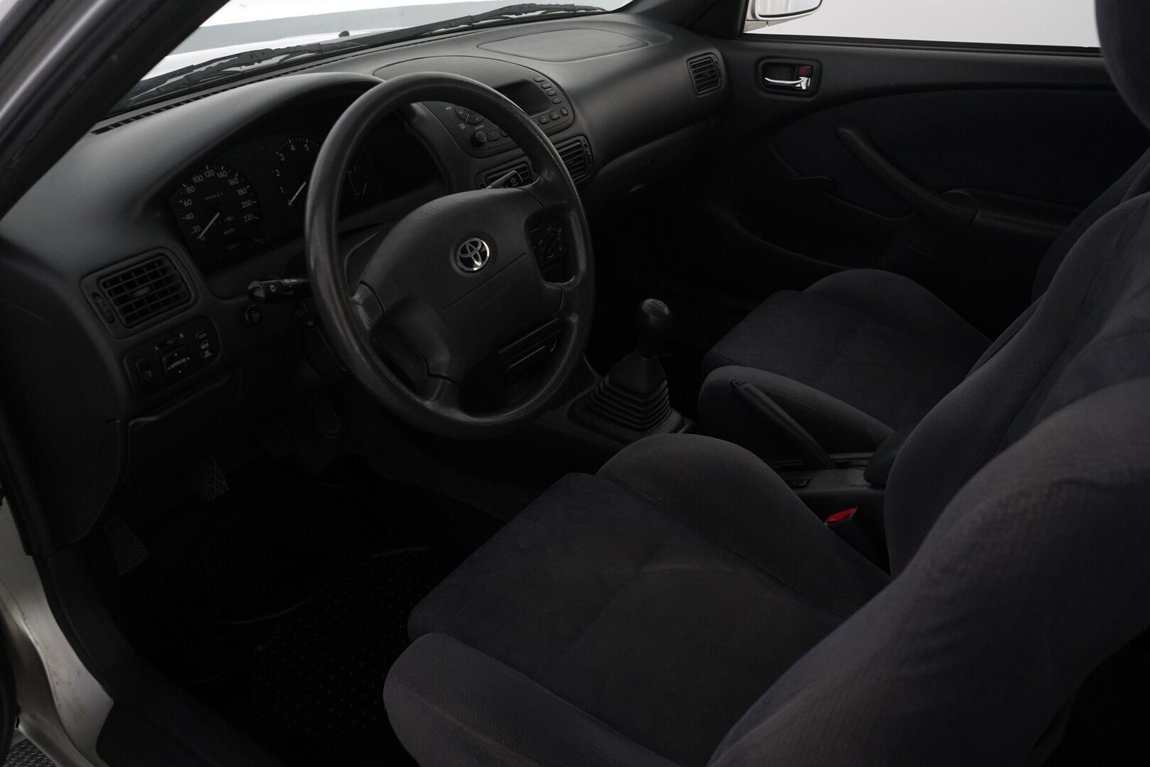 Toyota Corolla 2000 2D COROLLA HATCHBACK 1.6 *Huutokaupat.com* - Huutokaupat.com sivustolla myynnissä!