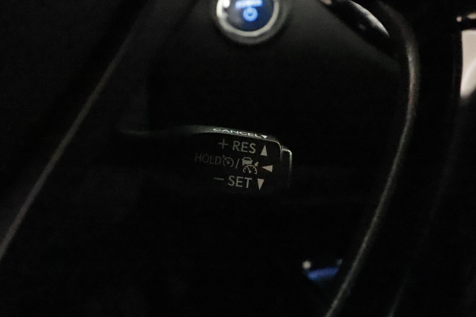 Toyota C-HR 2020 2,0 Hybrid Style **Adapt.Vakkari / P.Kamera / LED-valot / Sisätilanlämmitin / Kaistavahti / Navi / KeylessGO** -  Merkkihuollettu Suomi-auto / 2x Renkaat