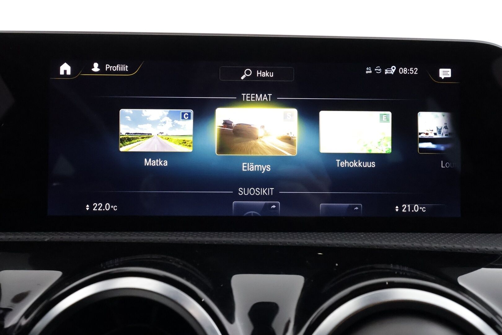Mercedes-Benz A 2020 220 4MATIC A Business AMG - | Vakkari | Lohko | LED | P.Kamera | Sportti puolinahat | Widescreen | Suomi-auto |
