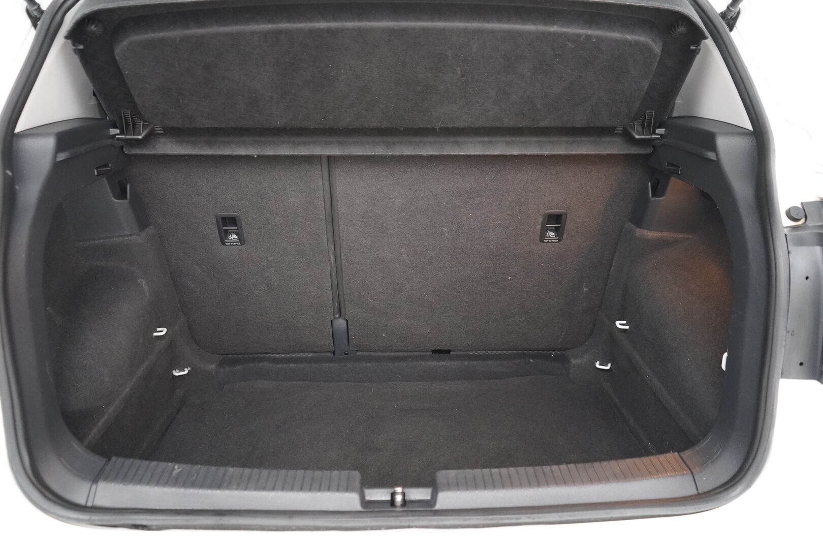 Volkswagen T-Cross 2020 Style 1,0 TSI 85 kW (115 hv) - ACC | BLIS | Lohko | Koukku | Jakopää 2026 | Kahdet renkaat