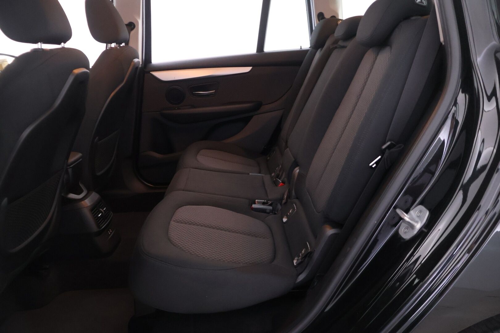 BMW 216 2020 F46 Gran Tourer 216i Business - * Suomi-auto | HUD | Vakionopeudensäädin | Intelligent safety | Irroitettava koukku*