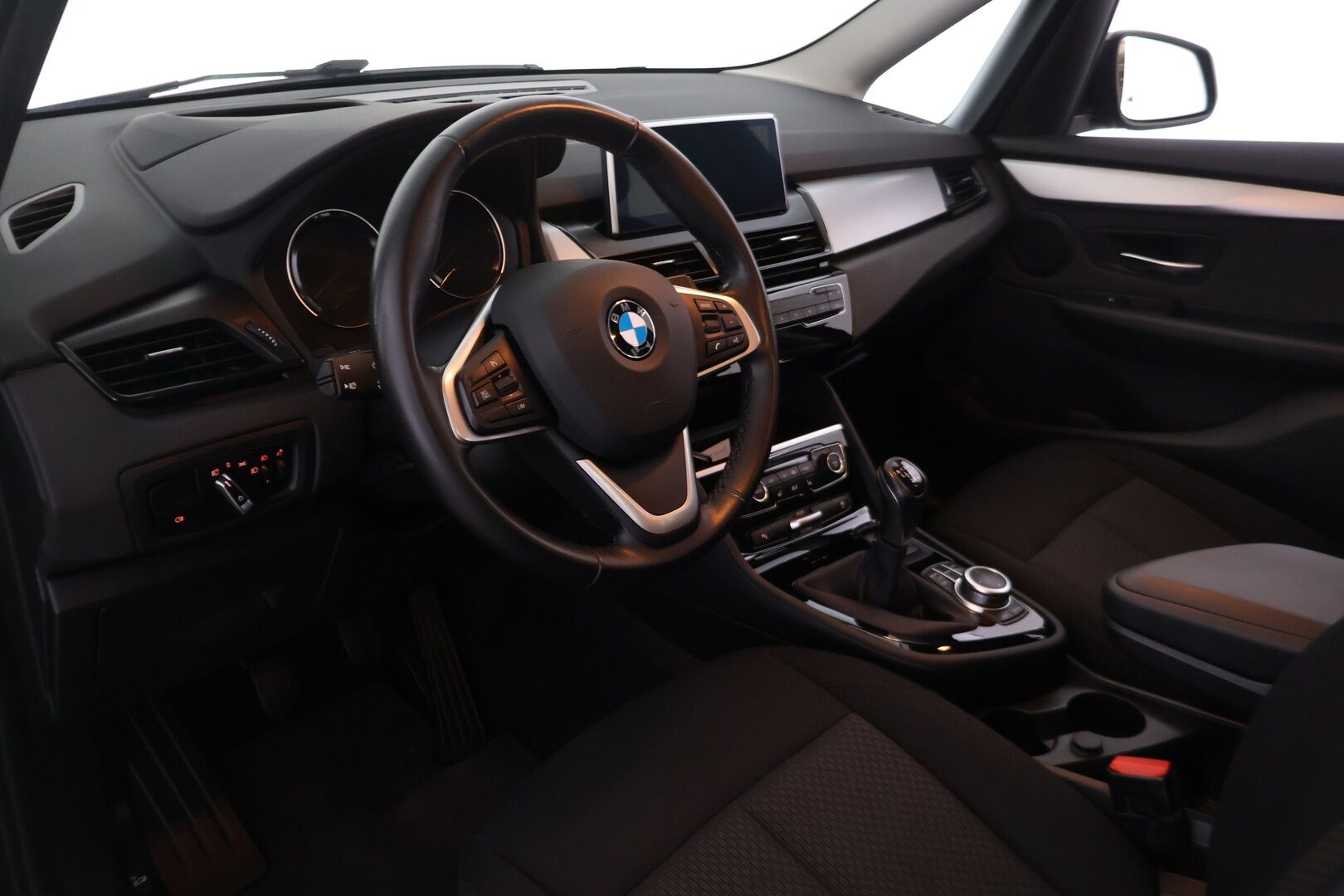 BMW 216 2020 F46 Gran Tourer 216i Business - * Suomi-auto | HUD | Vakionopeudensäädin | Intelligent safety | Irroitettava koukku*