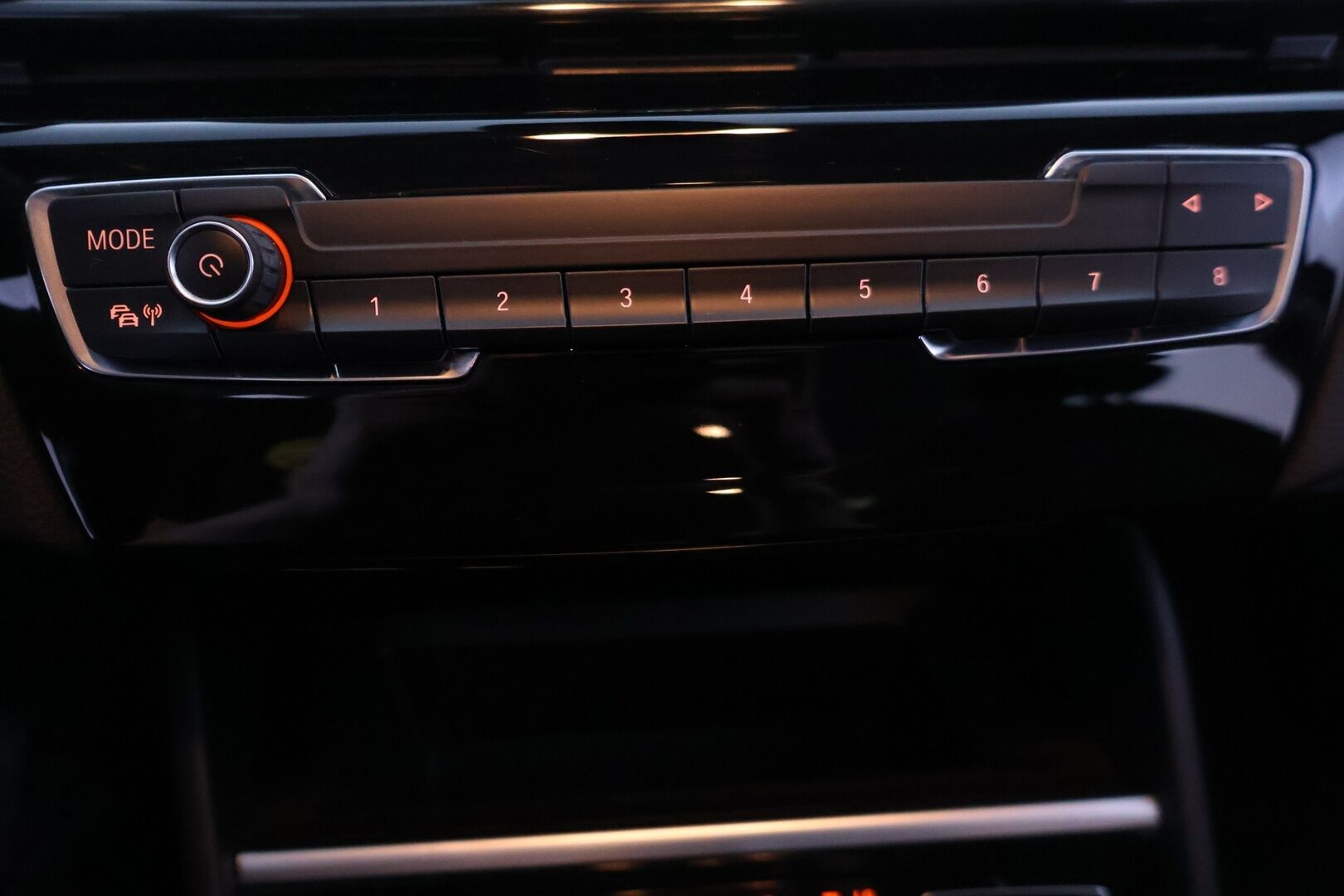 BMW 216 2020 F46 Gran Tourer 216i Business - * Suomi-auto | HUD | Vakionopeudensäädin | Intelligent safety | Irroitettava koukku*